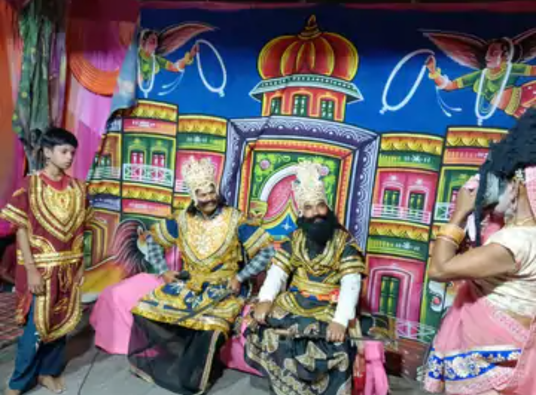 आंतरदा में रामलीला का मंचन:पंचवटी से सीता हरण तक के प्रसंगों ने बुराई पर अच्छाई की जीत का संदेश दिया
