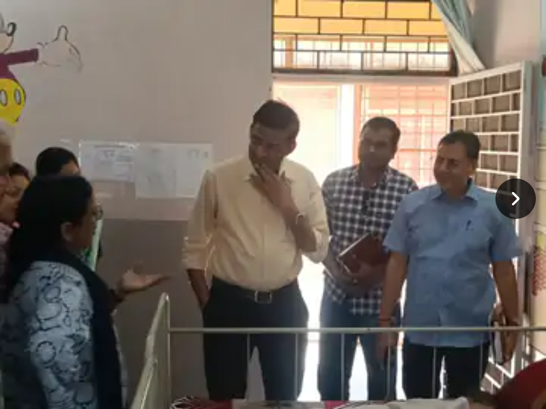 एडीएम ने बाल देखरेख संस्थानों का निरीक्षण किया:बूंदी में बच्चों से सुविधाओं की जानकारी ली, रिकॉर्ड और दस्तावेज जांचे